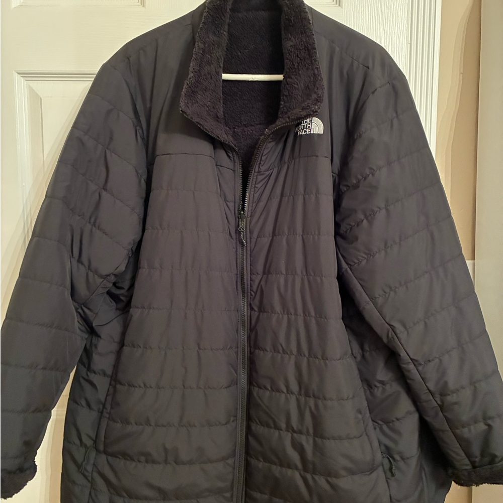 The North Face Women’s Black Puffer Jacket